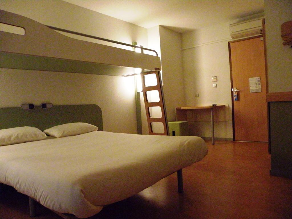 Ibis Budget Montauban Les Chaumes Oda fotoğraf
